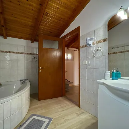 Anemone Apartament *